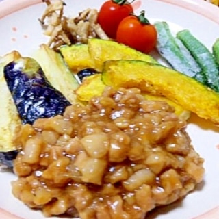 夏野菜がおいしい♪角切り肉あんかけ